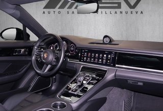 Porsche Panamera 4S E-Hybrid 2024