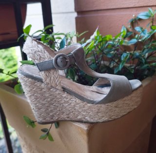 Sandalias cuña esparto verde