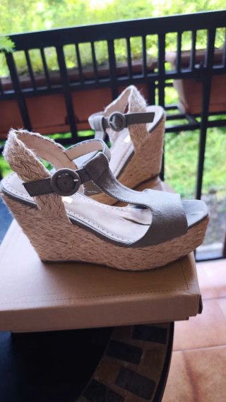 Sandalias cuña esparto verde
