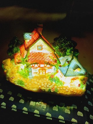 Lámpara Nocturna Infantil Casa