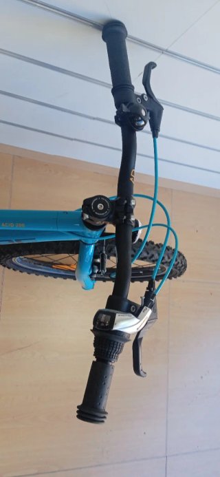 Bicicleta Cube Acid 200