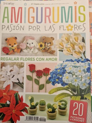 Rivista Amigurumis: Fiori e Modelli