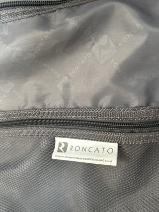 Maleta de viaje Roncato gris