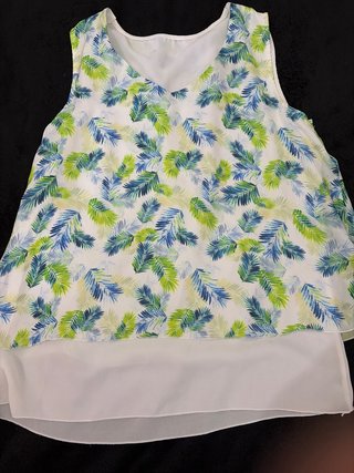Blusa Estampada Hojas Tropicales