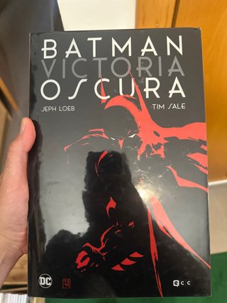 Batman: Victoria oscura (Edición Deluxe)