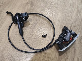 Freno Shimano XT 4 pistones delantero NUEVO