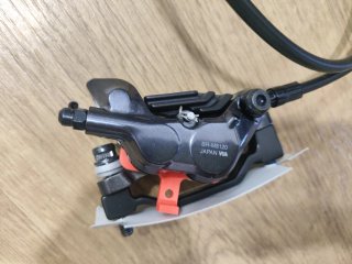 Freno Shimano XT 4 pistones delantero NUEVO