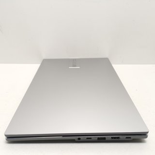Portatile Asus Vivobook E1504F AMD Ryzen 5 7240042