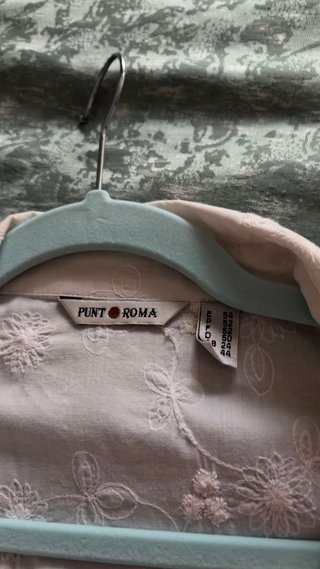 Blusa blanca bordada