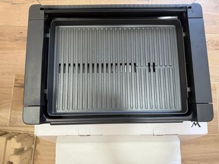 WMF Lono Parrilla de Mesa con Tapa