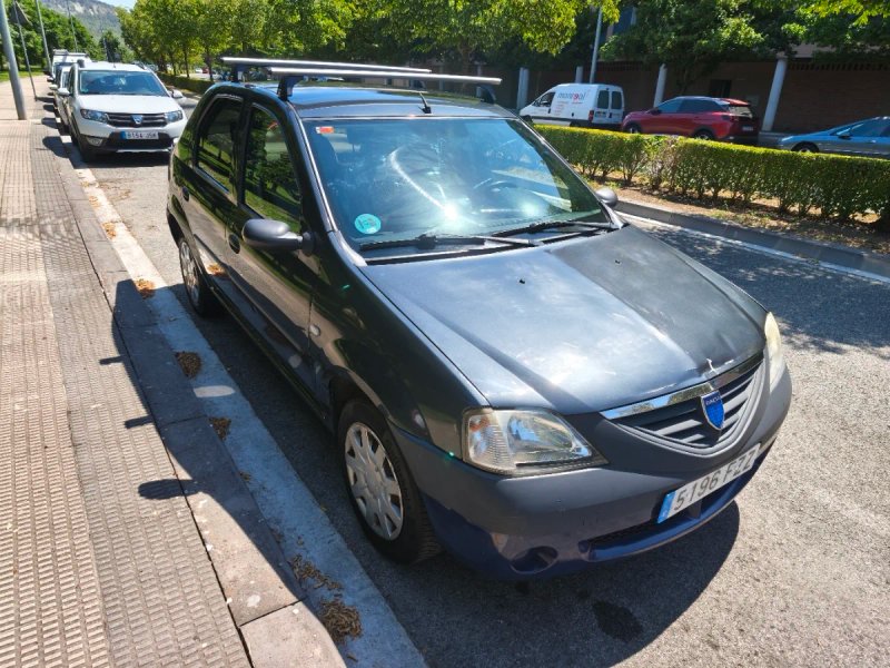Dacia Logan 2008 - foto 1