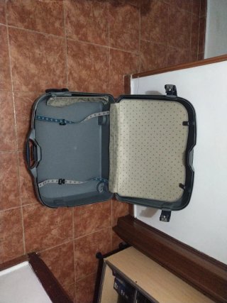 Maleta Samsonite Gris Rígida