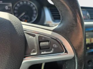 Skoda Rapid 2015 DESDE 140€ AL MES ¡SIN ENTRADA!