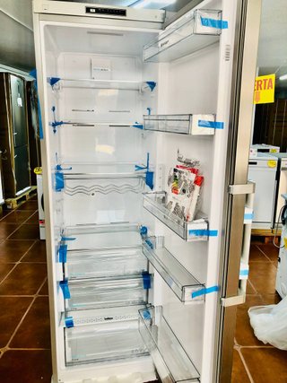 Frigorífico 1 puerta NO FROST Nuevo con tara