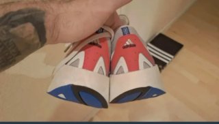 Adidas Adizero 47/3 -equivale a una 46
