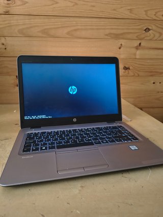 HP Elitebook Core i5 6300U