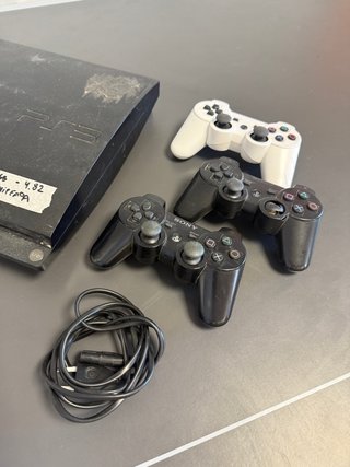 Console PS3 con 3 controller