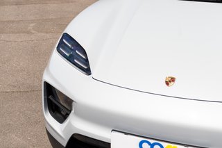 Porsche Macan 4
