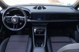 Porsche Macan 4