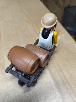 Tabernero Playmobil con Carro y Barriles