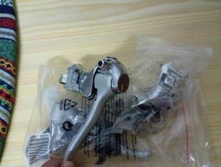 Manillar ITM + Manetas Shimano Dura-Ace.