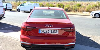 AUDI A4 S line 30 TDI S tronic