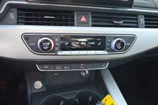 AUDI A4 S line 30 TDI S tronic