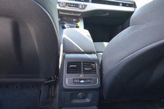 AUDI A4 S line 30 TDI S tronic