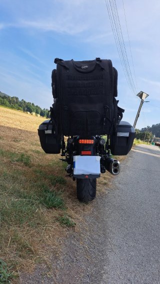 Honda Rebel 1100 Custom Negra