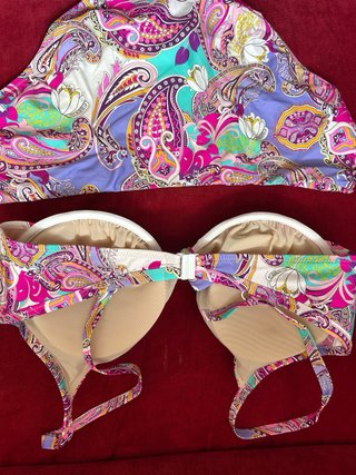 Bikini fantasia viola e fucsia