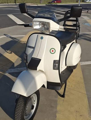 Vespa TX 200