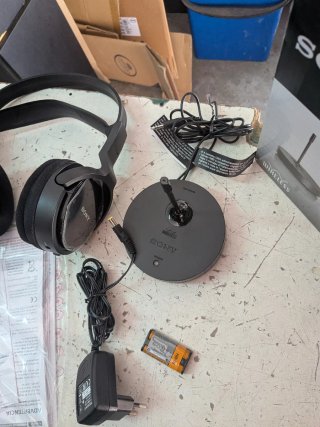 Sony MDR-RF811RK Cuffie Wireless RF Nero