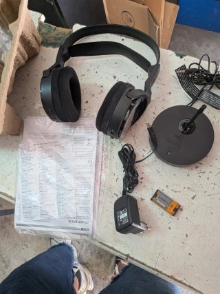 Sony MDR-RF811RK Cuffie Wireless RF Nero