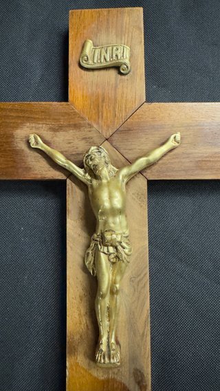 Crucifijo madera y metal INRI antiguo