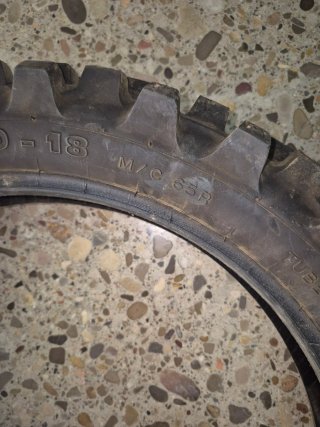 Neumático Trasero Michelin 120/90-18
