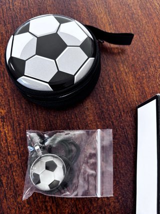 Reglos niños:Conjunto: Reloj, Pulsera y Monedero