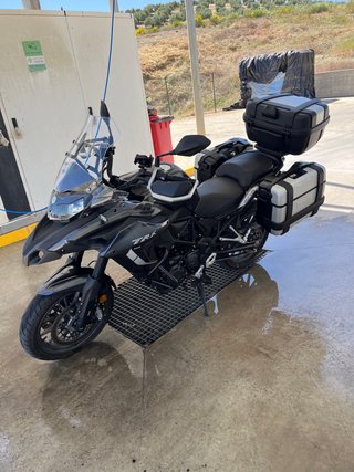 Benelli TRK 502