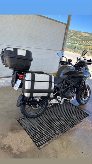 Benelli TRK 502