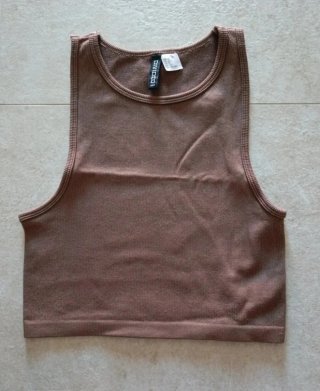 Lote 5 tops: 3 tops de tirantes y 2 camisetas