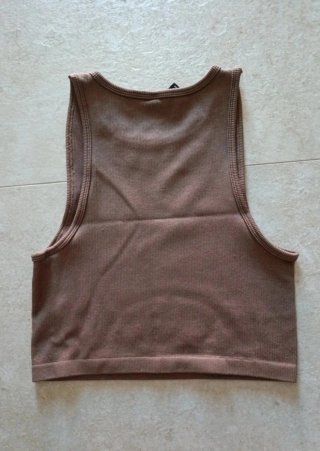 Lote 5 tops: 3 tops de tirantes y 2 camisetas