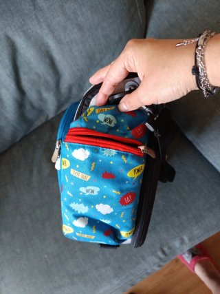 Troba portátil infantil azul con gato