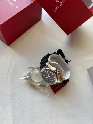 Reloj Victorinox V241733 I.N.O.X. /NOS