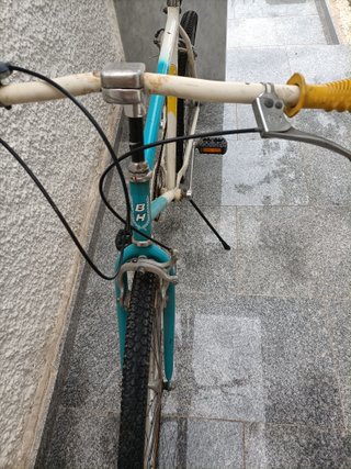 BICICLETA CLASICA BH TEIDE EN BUEN ESTADO.