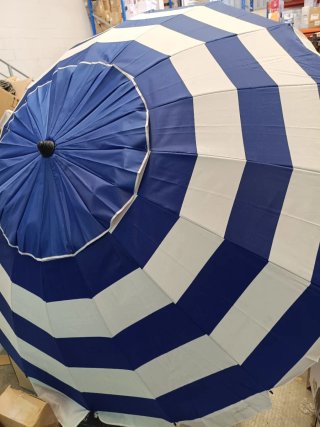 Sombrilla de playa antiviento Aktive Max Air, 240