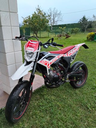 Beta RR 50 SM - SOLO CAMBIO