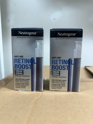 Neutrogena Retinol Boost Crema Antiedad