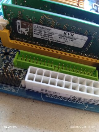 Gigabyte GA-G31M-ES2C/ES2L Placa Base