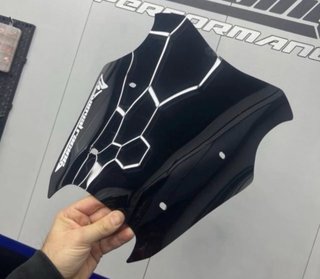 Cúpula deportiva Yamaha NMAX Negra