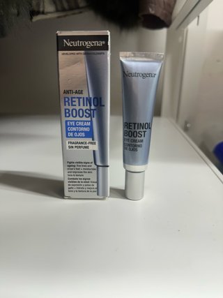 Neutrogena Retinol Boost Crema Ojos