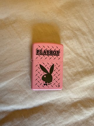 Zippo Playboy Rosa
